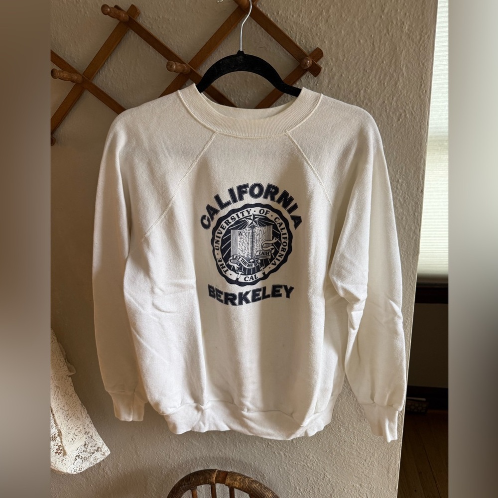 University of California Berkeley White Sweater vintage raglan